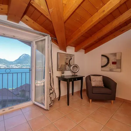 Apartamento Casa Mastena Vista San Siro (Lombardy)