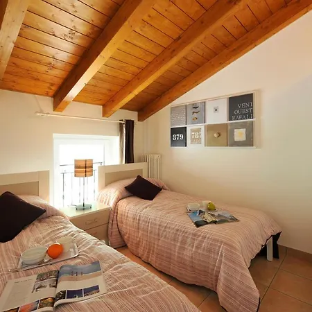 Casa Mastena Vista *